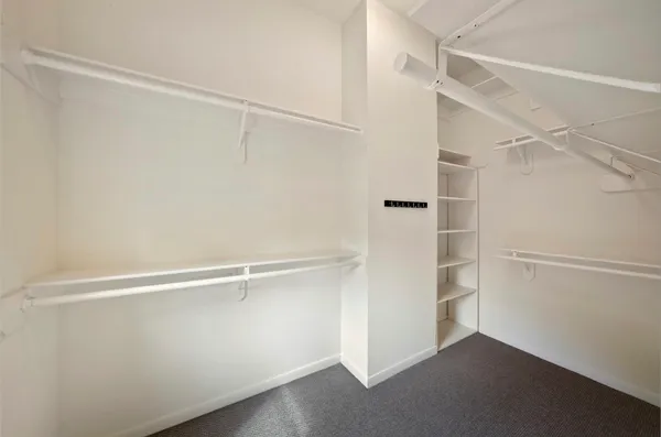 $384,900 | 3023 Austin Street, Houston, TX 77004