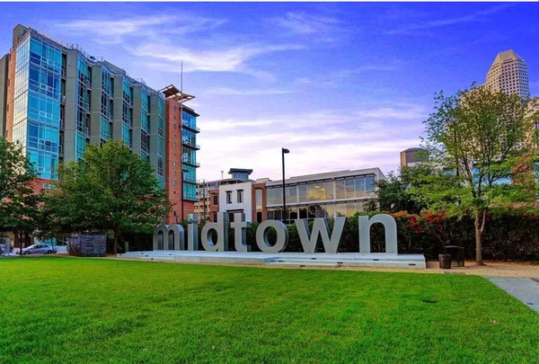 $384,900 | 3023 Austin Street, Houston, TX 77004