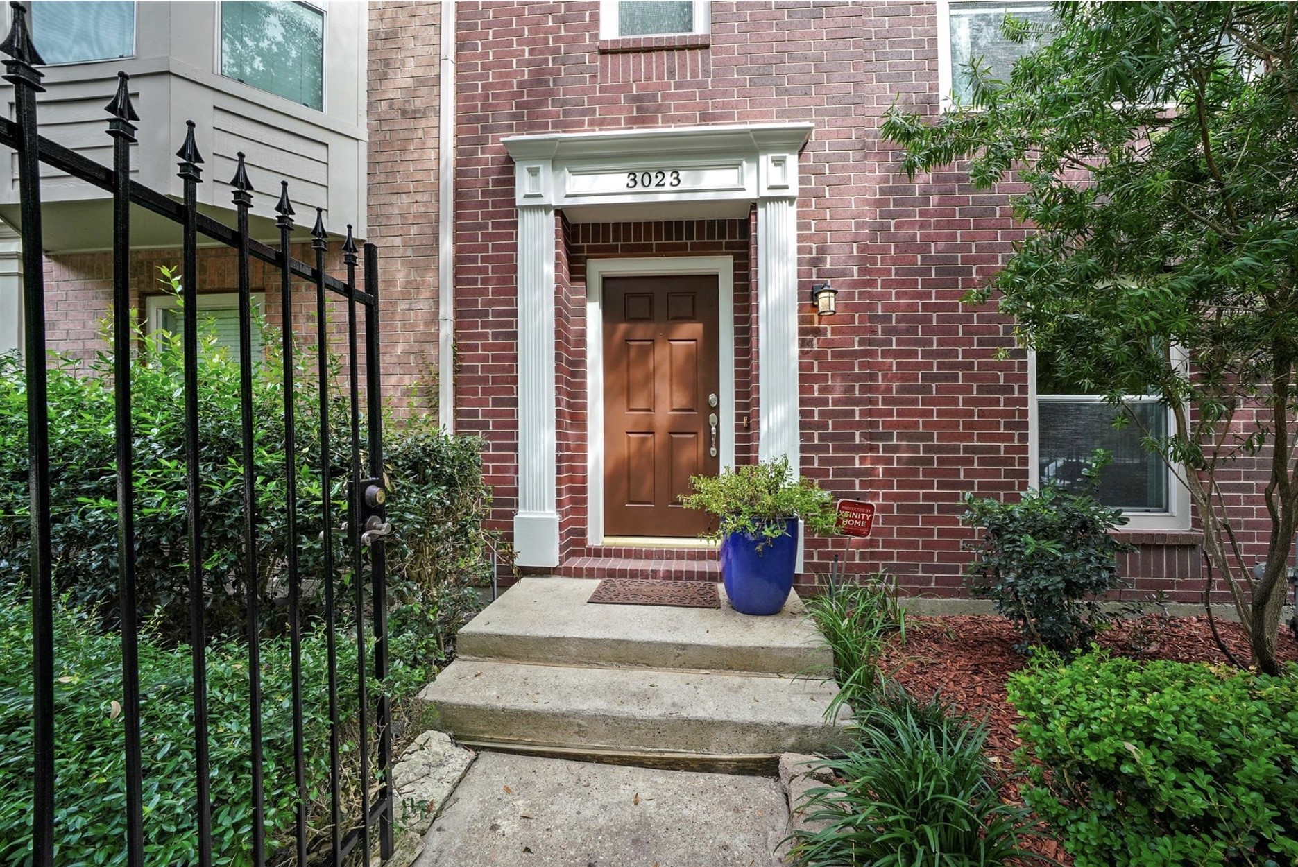 3023 Austin Street Houston, TX 77004 - Photo 3 of 35