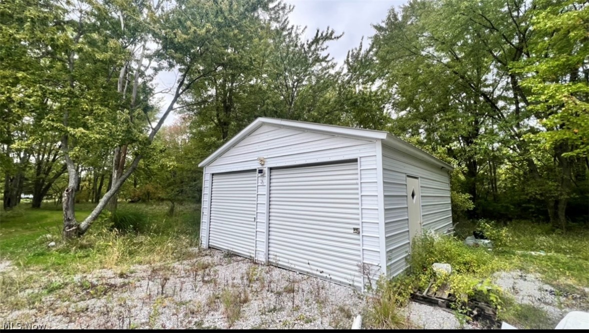 7105 Brakeman Road Painesville, OH 44077 - Photo 25 of 25