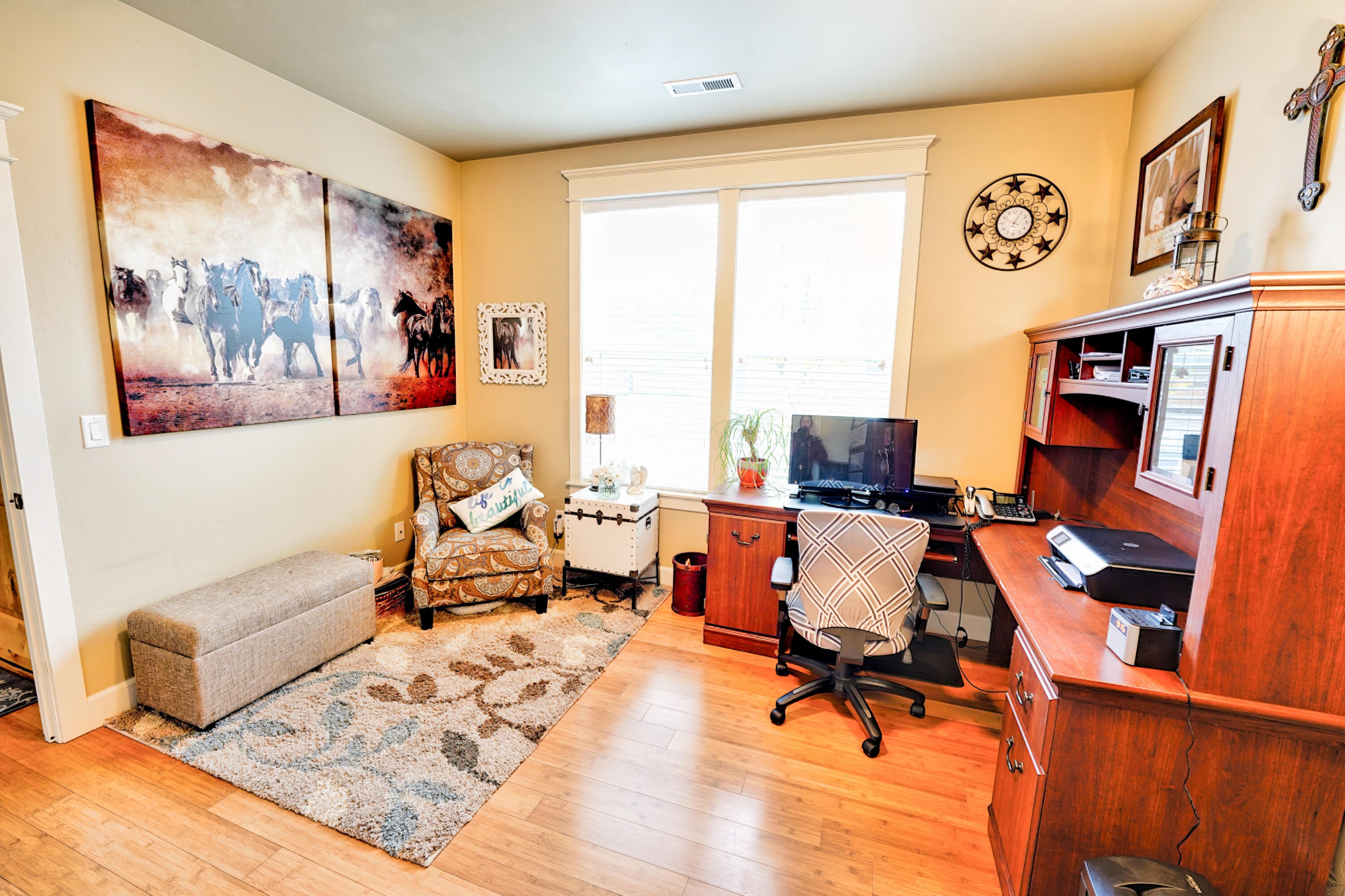 2154 Rabun Way Central Point, OR 97502 - Photo 13 of 39 Office2
