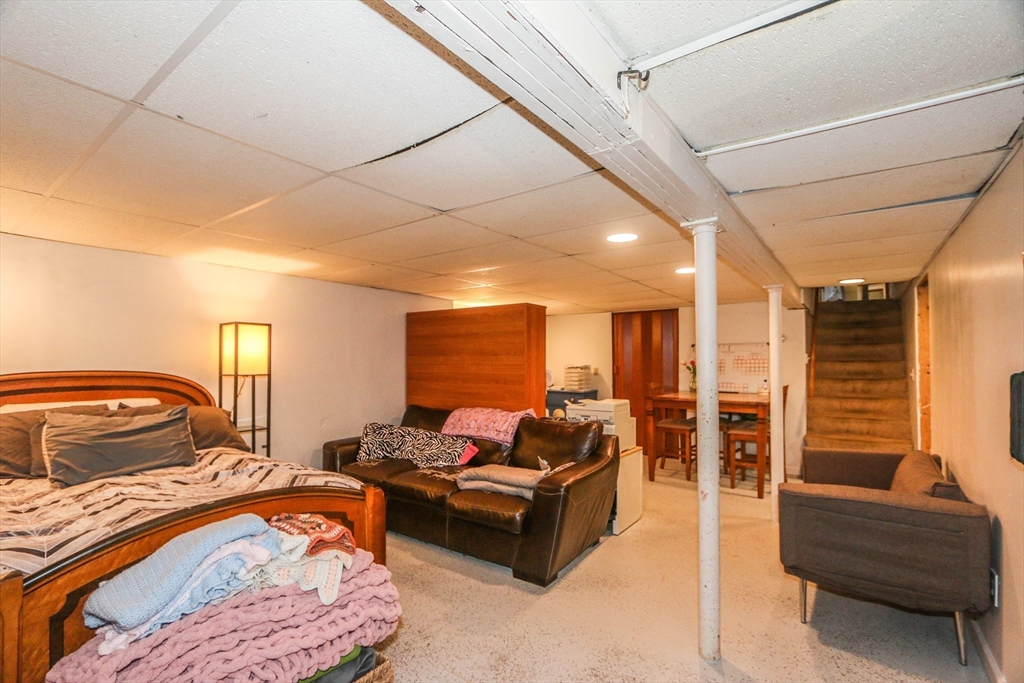 16 Irene Street Springfield, MA 01108 - Photo 23 of 25