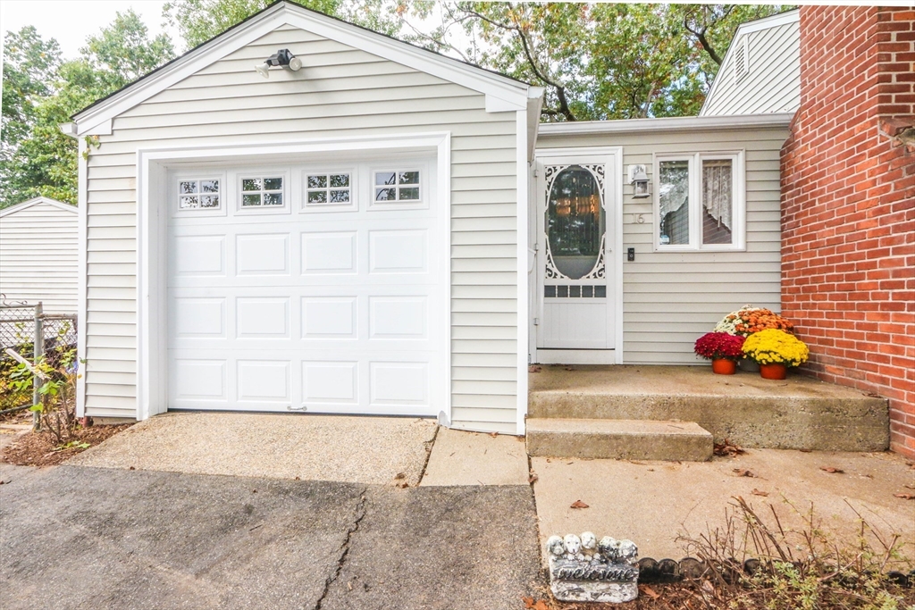 16 Irene Street Springfield, MA 01108 - Photo 6 of 25