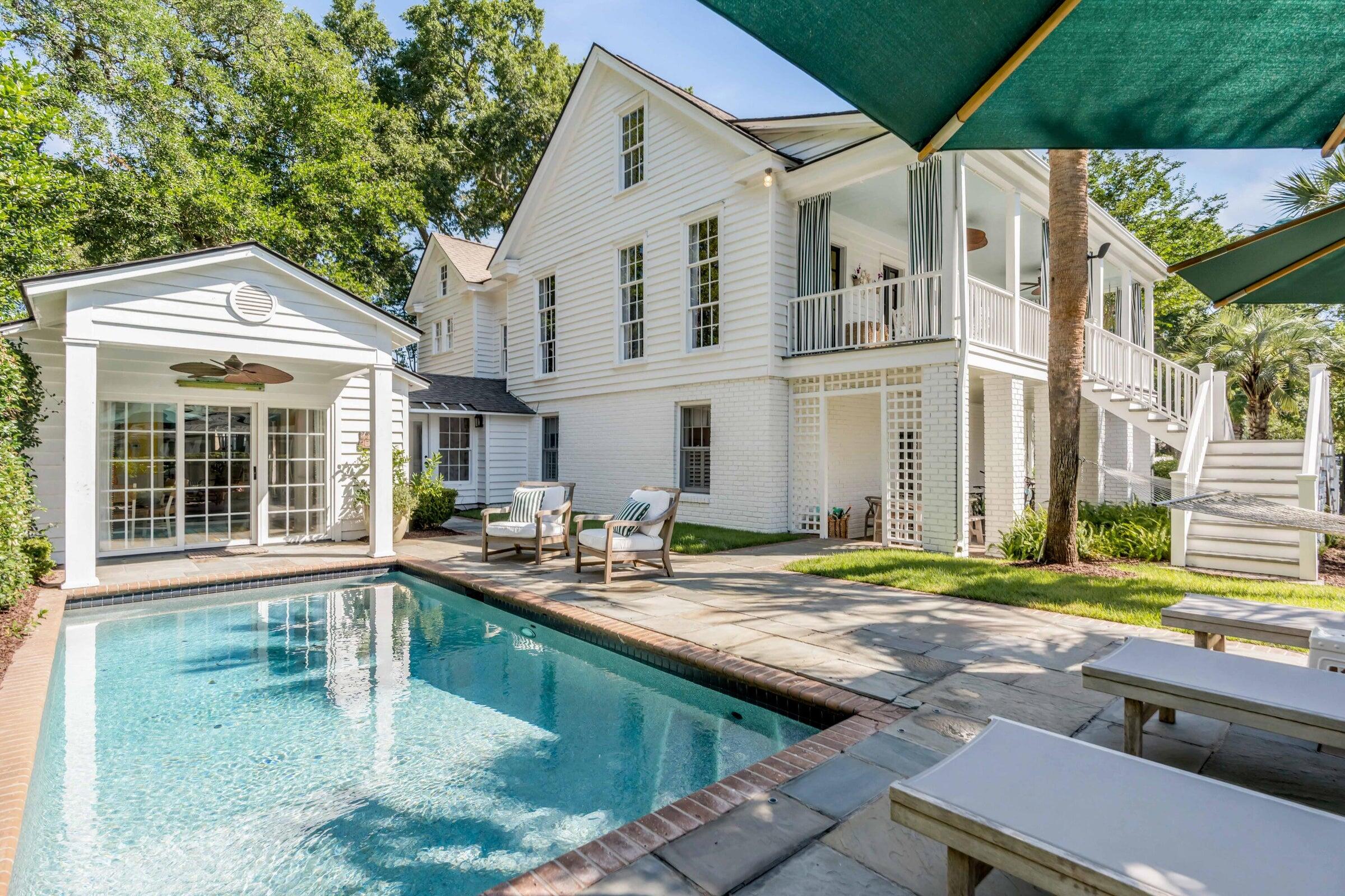 207 Pitt Street Mount Pleasant, SC 29464 - Photo 11 of 59 207 Pitt Street