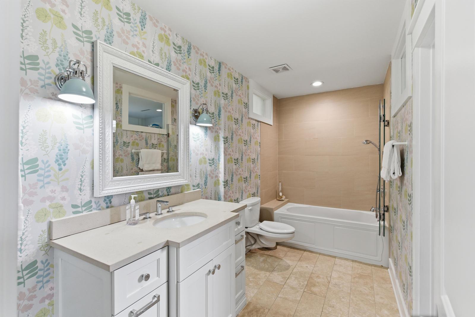 207 Pitt Street Mount Pleasant, SC 29464 - Photo 55 of 59 Primary Suite