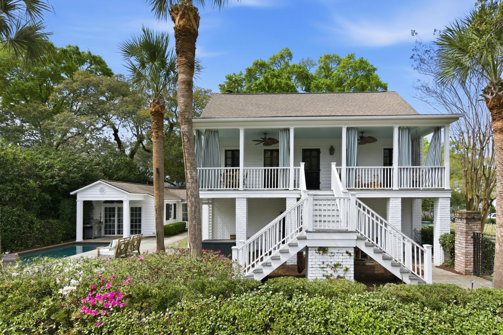 207 Pitt Street Mount Pleasant, SC 29464 - Photo 7 of 59 207 Pitt Street