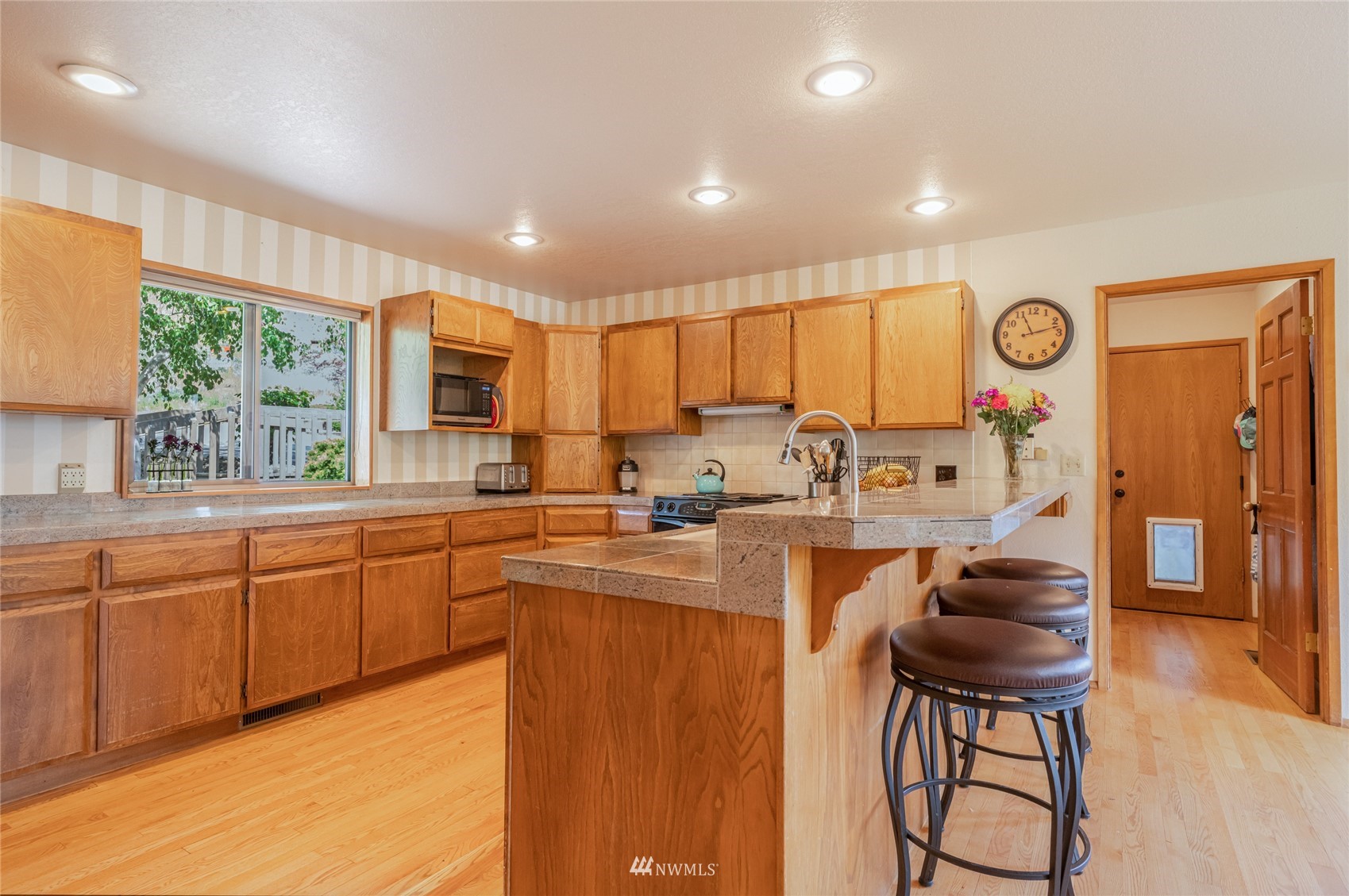 1009 Canyonside Road Wenatchee, WA 98801 - Photo 12 of 37 Gallery Image 12