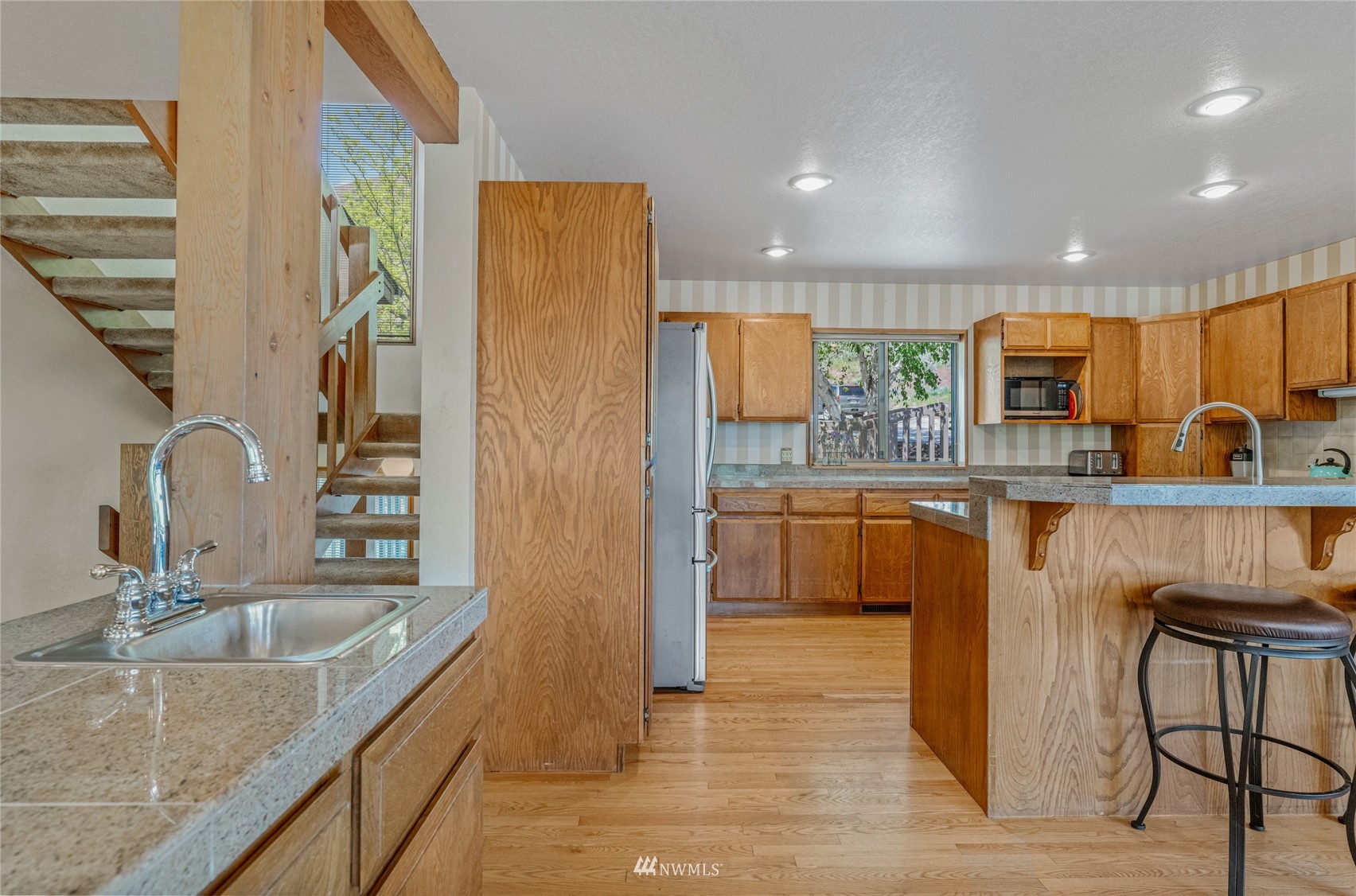 1009 Canyonside Road Wenatchee, WA 98801 - Photo 15 of 37 Gallery Image 15