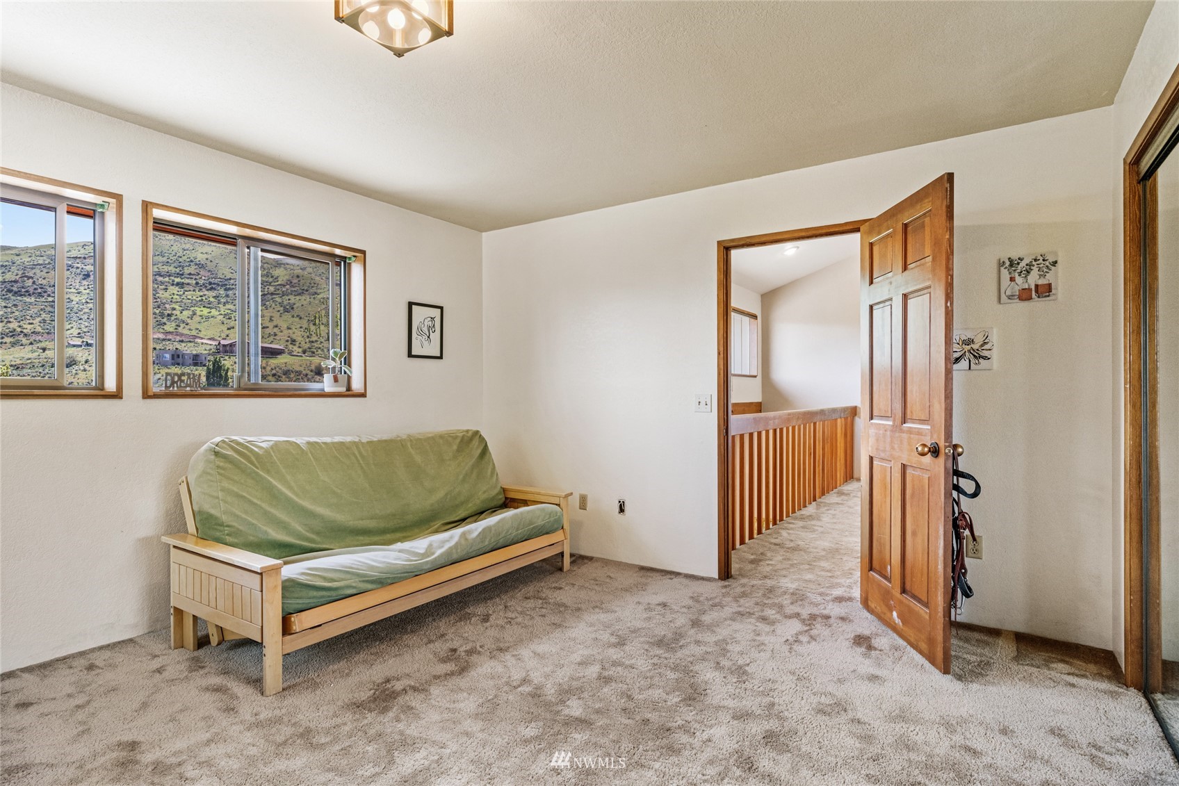 1009 Canyonside Road Wenatchee, WA 98801 - Photo 25 of 37 Gallery Image 25