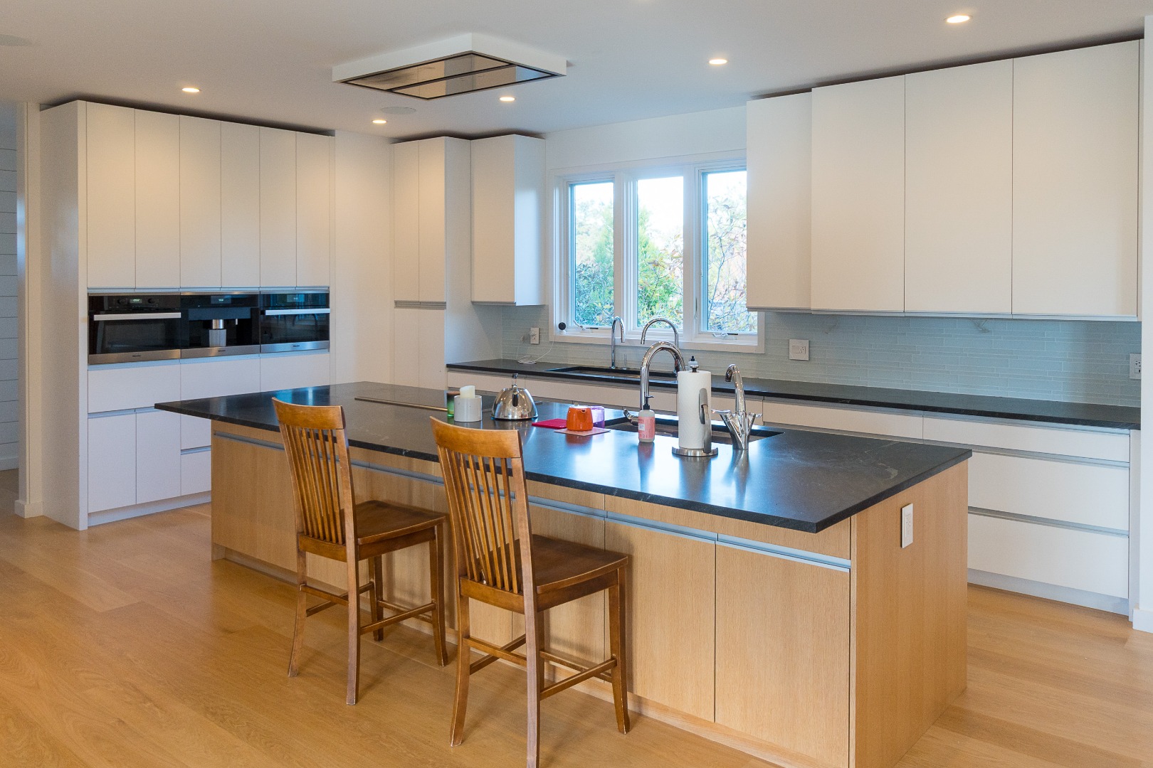 3 Monohansett Road Nantucket, MA 02554 - Photo 11 of 42