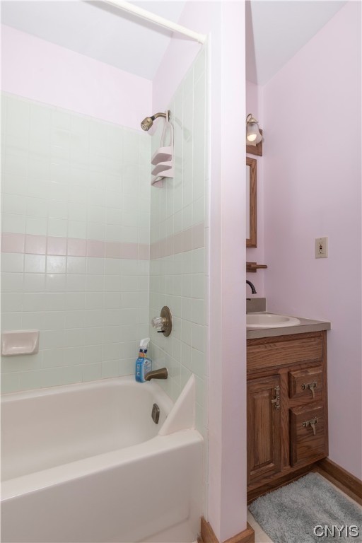 380 Lakeside Road Geddes, NY 13209 - Photo 11 of 21