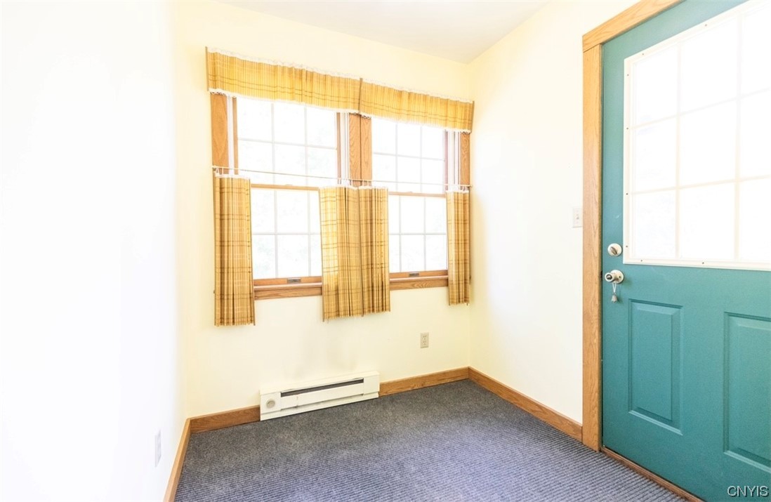 380 Lakeside Road Geddes, NY 13209 - Photo 17 of 21