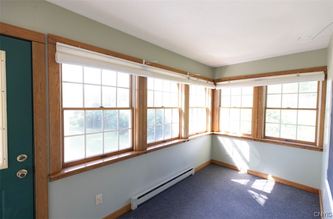 380 Lakeside Road Geddes, NY 13209 - Photo 3 of 21