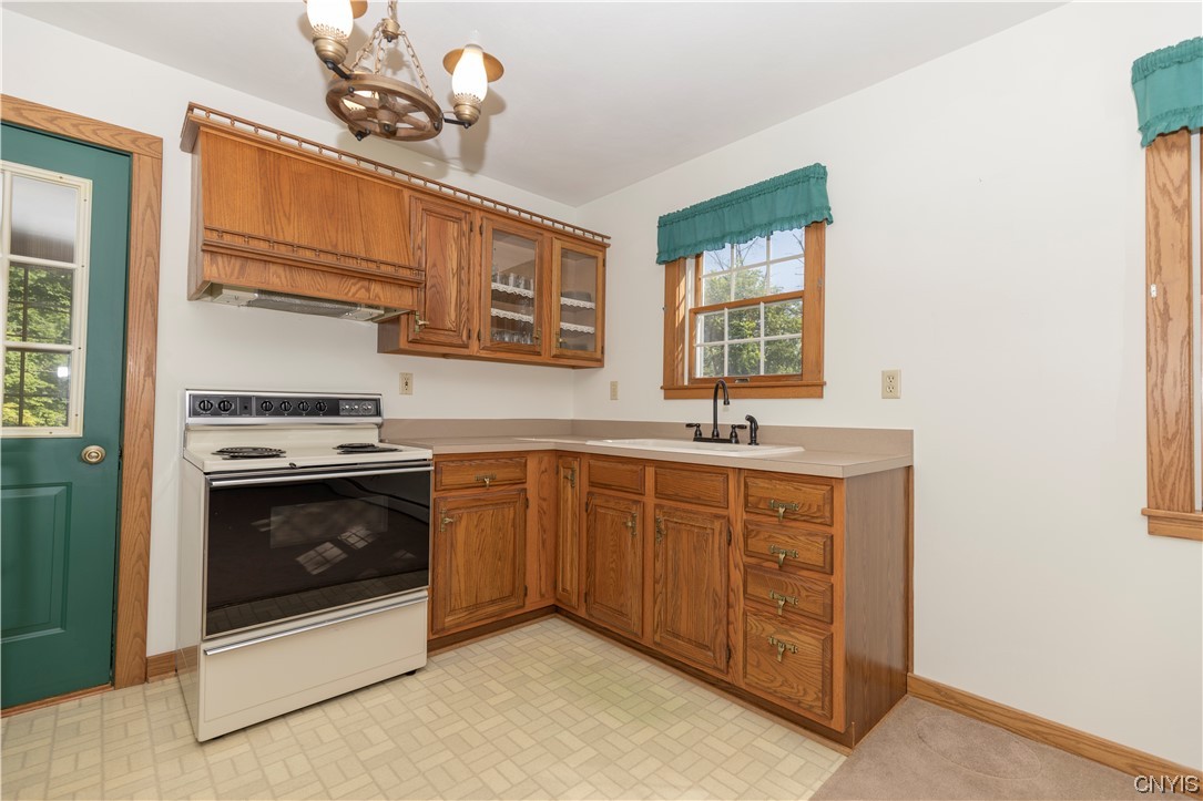 380 Lakeside Road Geddes, NY 13209 - Photo 9 of 21