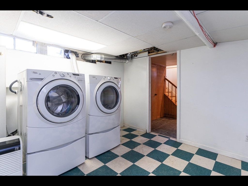48 Hillcrest Avenue Longmeadow, MA 01106 - Photo 34 of 42 a utility room with dryer and washer