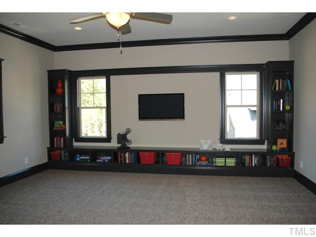 6005 Valencia Court Raleigh, NC 27614 - Photo 14 of 24 Gallery Image 14