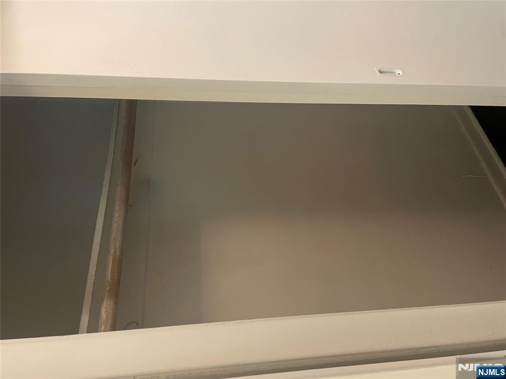 113 Hawthorne Avenue Hawthorne, NJ 07506 - Photo 13 of 19 a view of small space