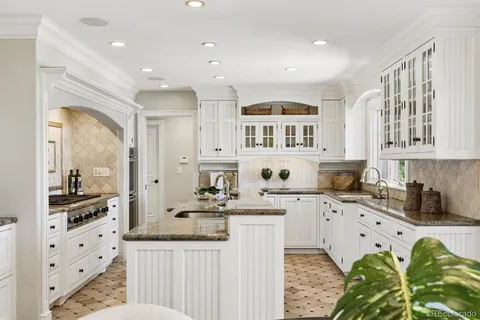$5,575,000 | 4887 Tule Lake Drive, Littleton, CO 80123