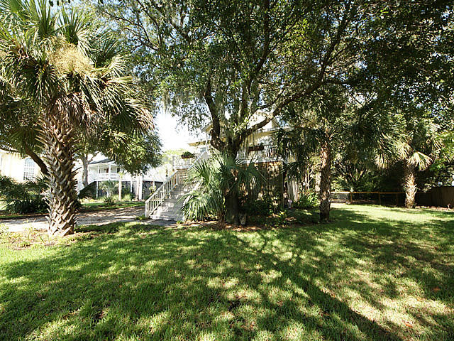 1639 Home Farm Road Mount Pleasant, SC 29464 - Photo 18 of 29 36