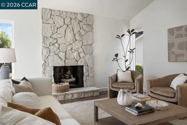 $2,100,000 | 3104 Kirby Lane, Walnut Creek, CA 94598