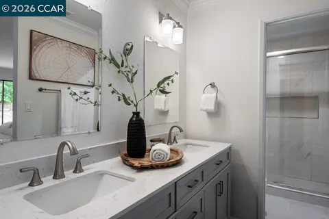 $2,100,000 | 3104 Kirby Lane, Walnut Creek, CA 94598