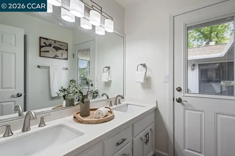 $2,100,000 | 3104 Kirby Lane, Walnut Creek, CA 94598