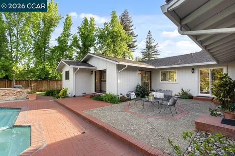 $2,100,000 | 3104 Kirby Lane, Walnut Creek, CA 94598