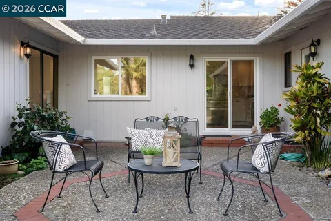 $2,100,000 | 3104 Kirby Lane, Walnut Creek, CA 94598