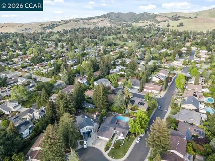 $2,100,000 | 3104 Kirby Lane, Walnut Creek, CA 94598