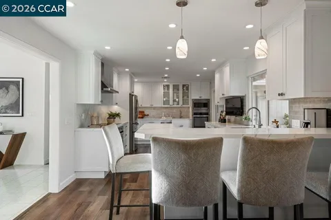 $2,100,000 | 3104 Kirby Lane, Walnut Creek, CA 94598