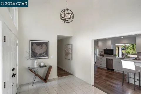 $2,100,000 | 3104 Kirby Lane, Walnut Creek, CA 94598