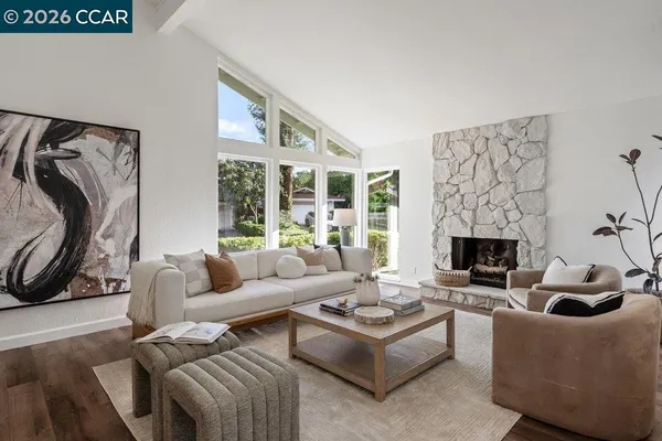 $2,100,000 | 3104 Kirby Lane, Walnut Creek, CA 94598