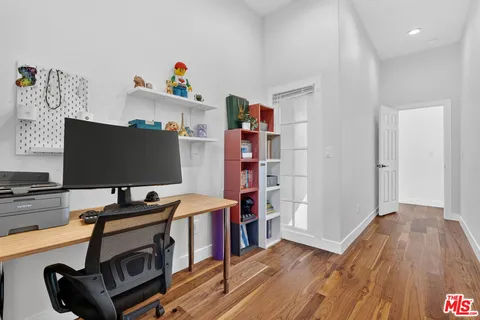 $2,488,000 | 313 South Sycamore Avenue, Los Angeles, CA 90036