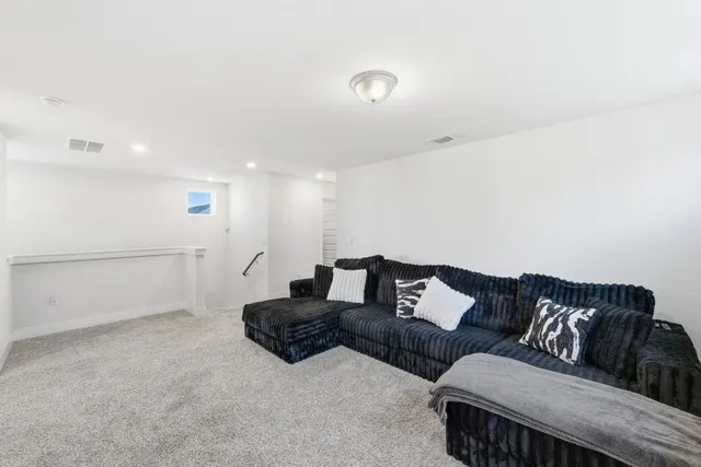 $2,400 | 7416 Travertine Spring Drive, Unit 149, Austin, TX 78744