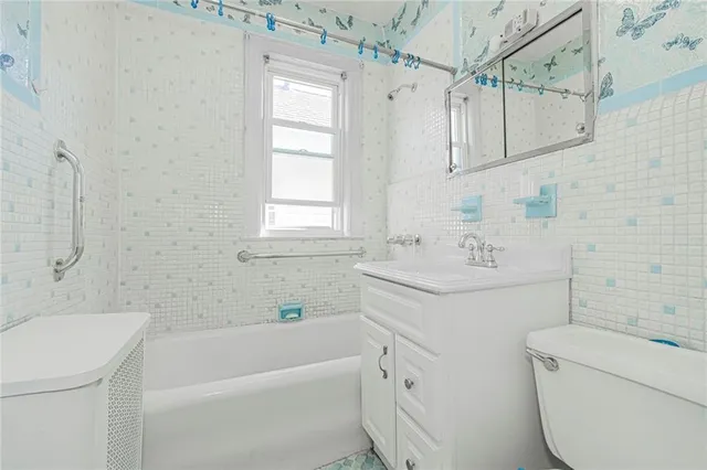 $765,000 | 2068 Coleman Street | Marine Park