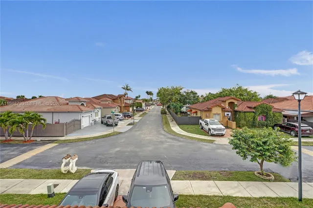 $750,000 | 5502 Southwest 162nd Place, Miami, FL 33185