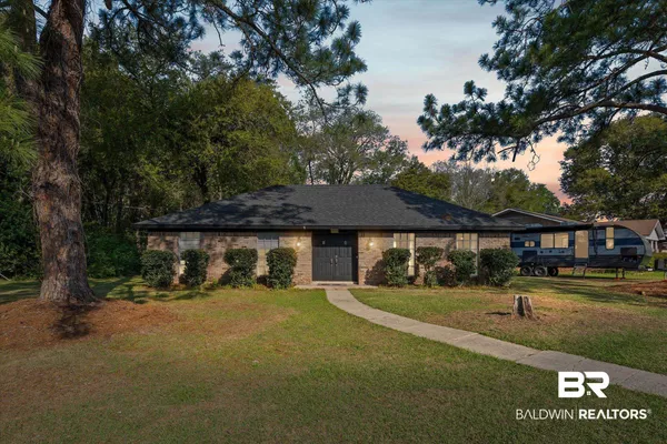 $199,900 | 3016 Colburn Drive, Mobile, AL 36606