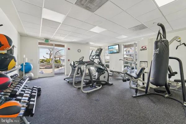 $359,000 | 23 Pierside Drive, Unit 118, Baltimore, MD 21230