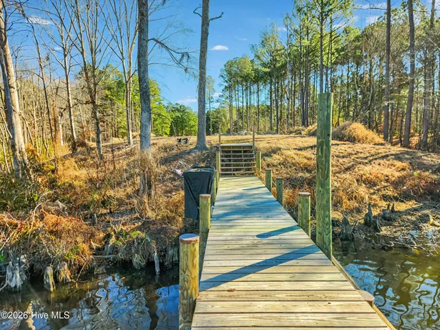 $250,000 | 36 Pilot Court, Hertford, NC 27944