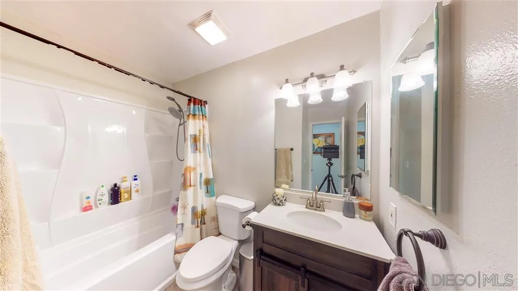 8734 Spring Vista Way Spring Valley, CA 91977 - Photo 15 of 25 Gallery Image 15