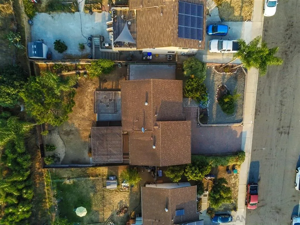 8734 Spring Vista Way Spring Valley, CA 91977 - Photo 3 of 25 Gallery Image 3
