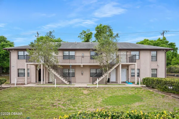 $1,050 | 1290 9th Street, Unit 103, Daytona Beach, FL 32117