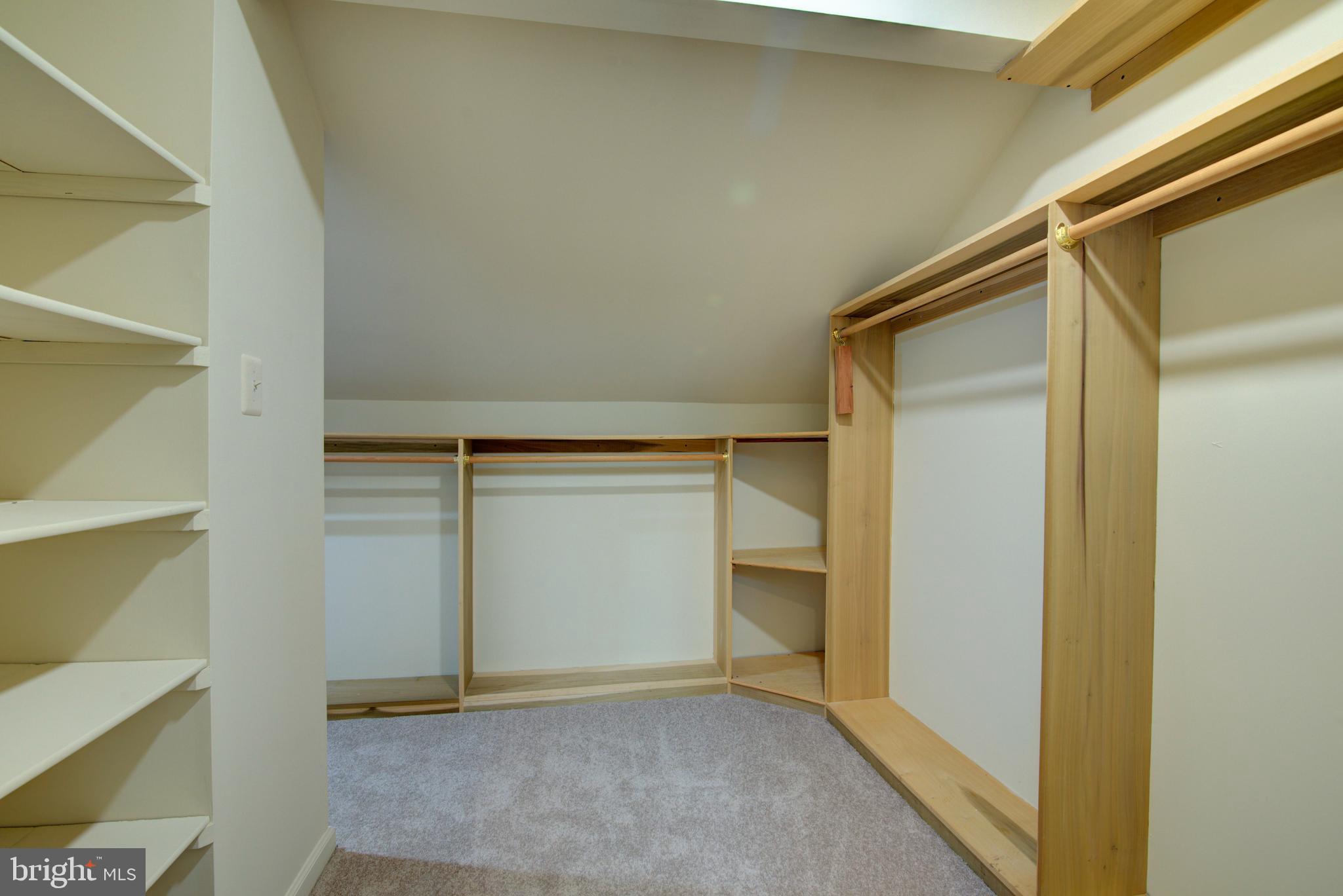 44 Carrollton Road Sterling, VA 20165 - Photo 38 of 75 Oversized Walk-In closet off of primary bathroom