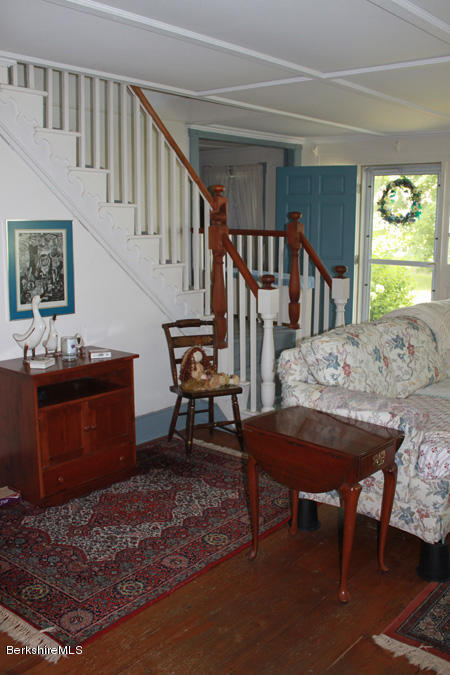 827 Main Road Stamford, VT 05352 - Photo 11 of 11 Stairway_sm
