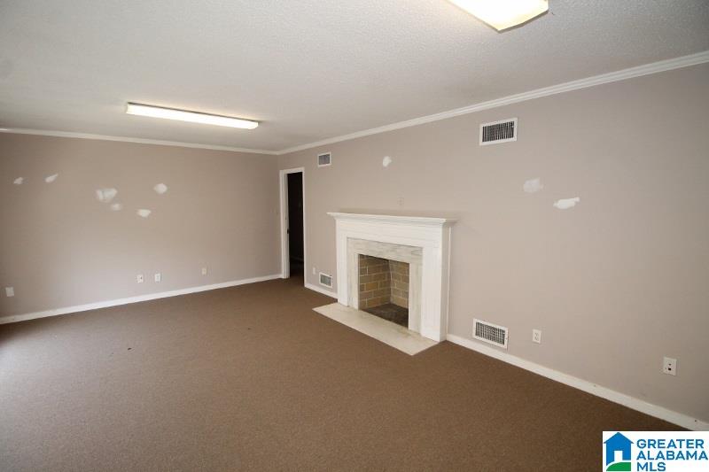 913 Huffman Road Birmingham, AL 35235 - Photo 2 of 20