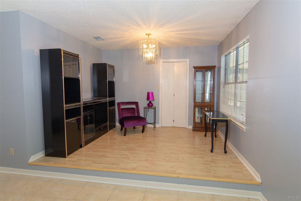 4280 April Road Pensacola, FL 32504 - Photo 6 of 40 Gallery Image 6