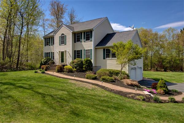11 Butler Road Mendon, MA 01756 - Photo 1 of 30 Gallery Image 1