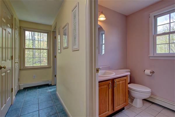 11 Butler Road Mendon, MA 01756 - Photo 18 of 30 Gallery Image 18