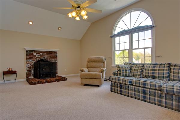 11 Butler Road Mendon, MA 01756 - Photo 22 of 30 Gallery Image 22