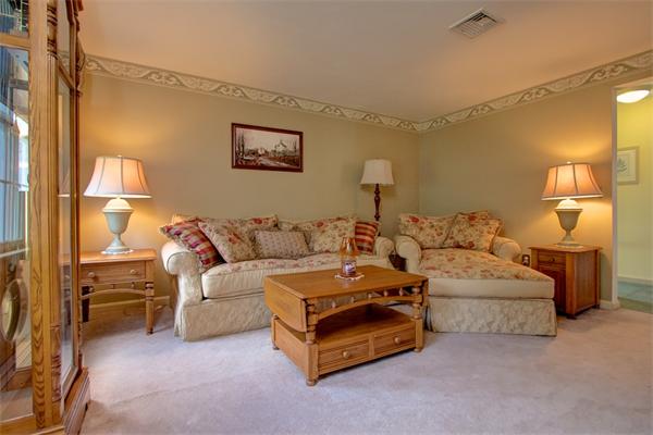 11 Butler Road Mendon, MA 01756 - Photo 10 of 30 Gallery Image 10
